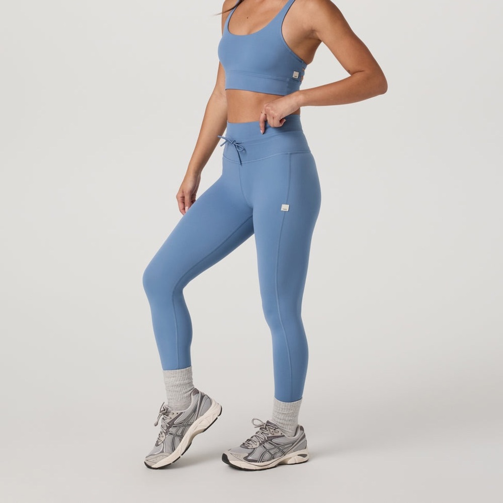 Vuori Women's Blue Leggings
